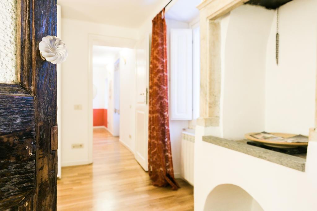 Navona Stay Apartment ローマ エクステリア 写真