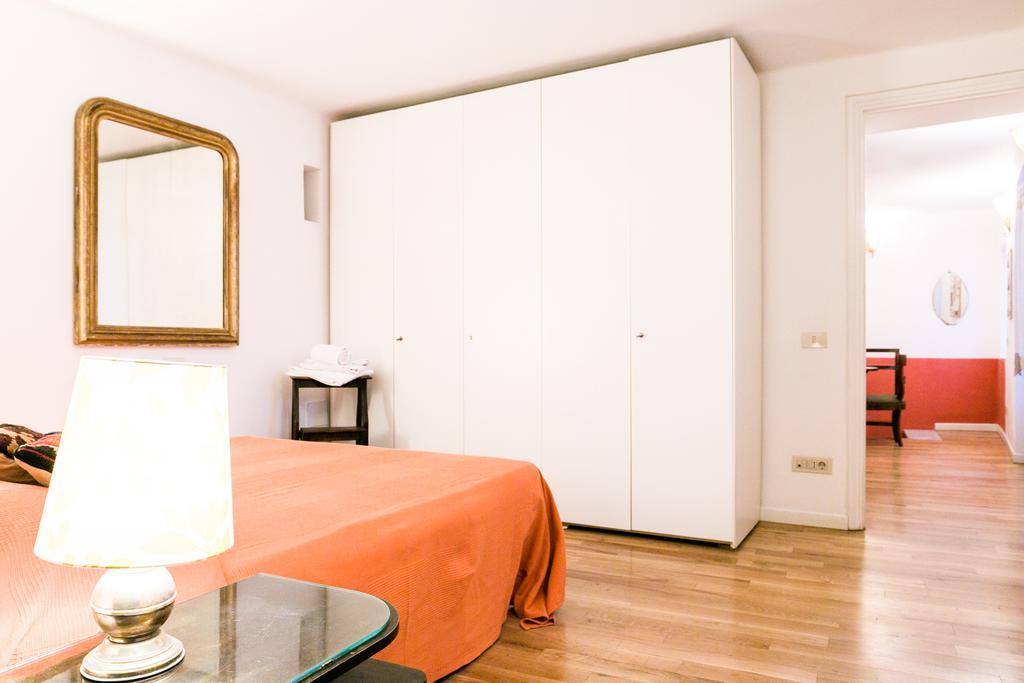Navona Stay Apartment ローマ エクステリア 写真