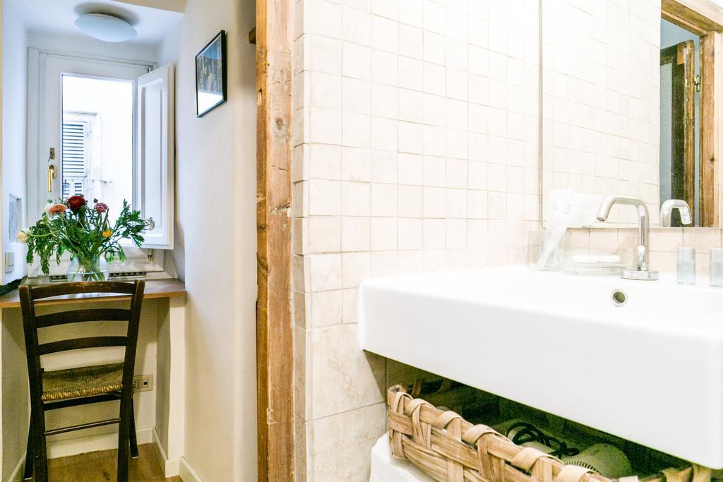 Navona Stay Apartment ローマ エクステリア 写真